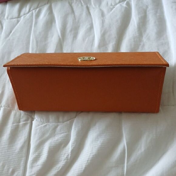Tory Burch Orange Eyeglass Case - Picture 4 of 6